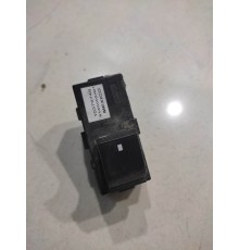 Кнопка стеклоподъемника (задняя левая)