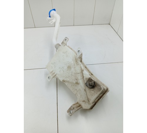 Бачок омывателя лобового стекла