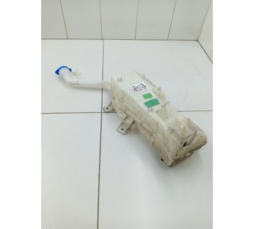 Бачок омывателя лобового стекла