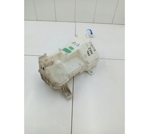 Бачок омывателя лобового стекла