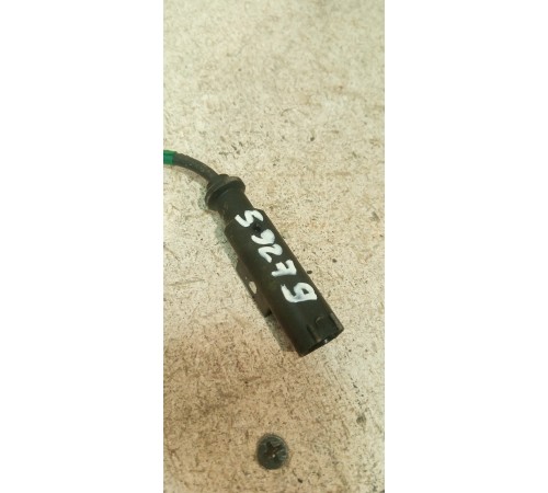 Датчик ABS передний правый