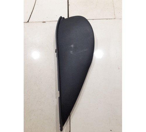 Накладка торпедо боковая(левая)