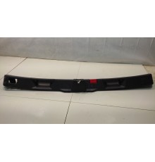 Обшивка багажника (нижняя)