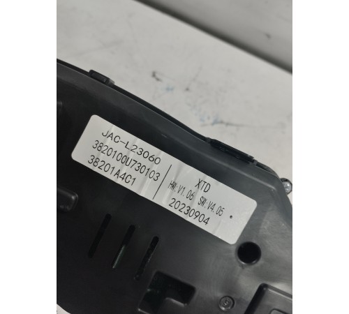 Панель приборов