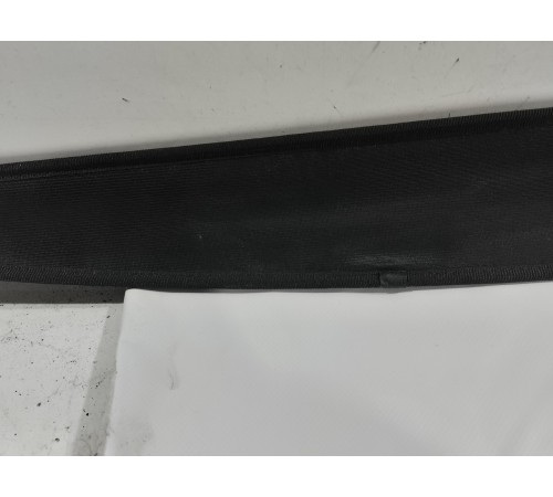 Шторка солнцезащитная крышки багажника