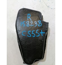 Уплотнитель крыла правый