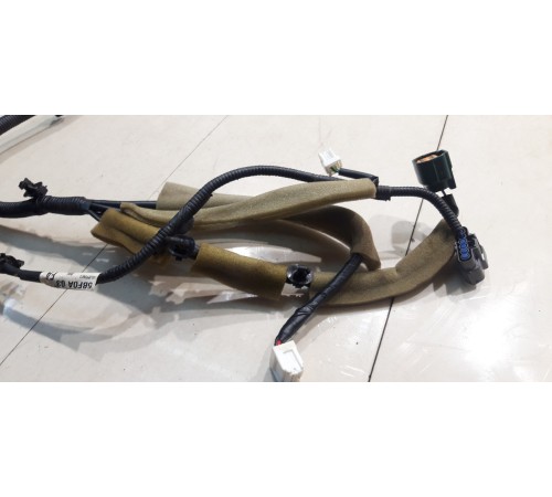 Электропроводка двери (задняя, левая)