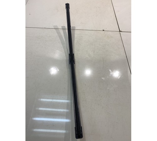 Поводок стеклоочистителя (водительский)