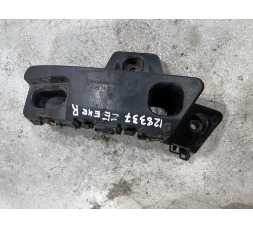 Крепление заднего фонаря правое