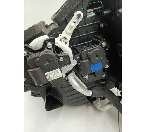 Корпус отопителя печки в сборе