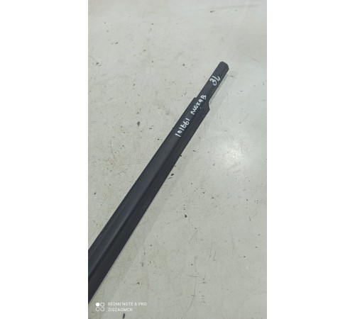 Уплотнитель стекла (задний левый наружный)