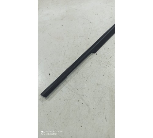 Уплотнитель стекла (задний левый наружный)