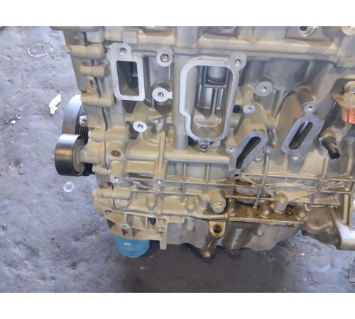 Двигатель в сборе