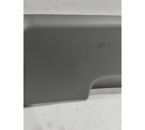 Обшивка центральной стойки(левая верхняя)