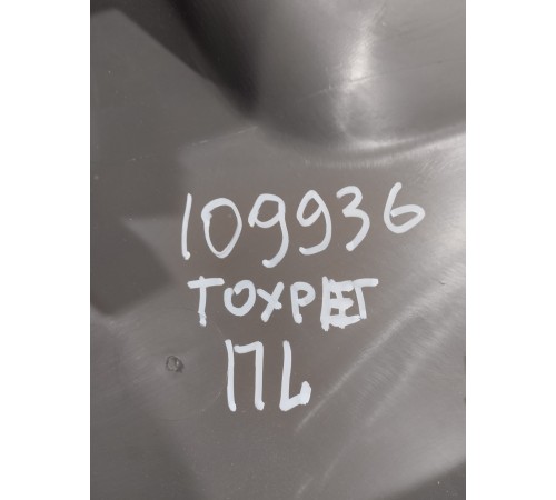 Обшивка центральной стойки(левая верхняя)