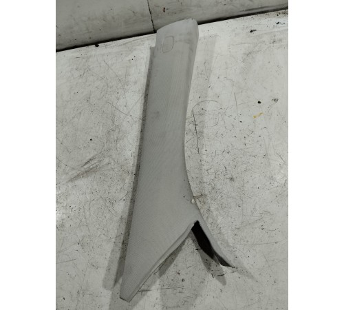 Обшивка стойки лобового стекла правая