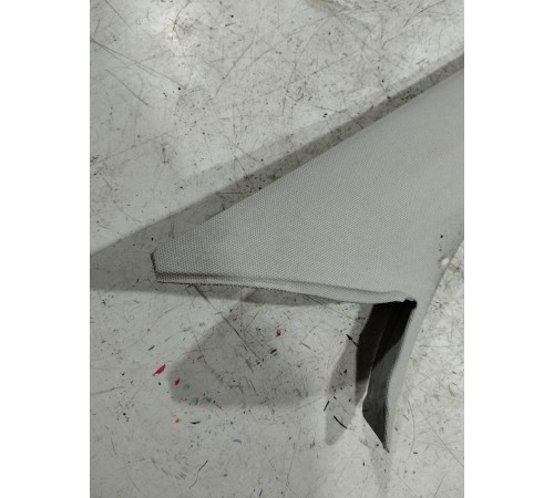 Обшивка стойки лобового стекла правая