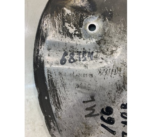 Защита тормозного диска (передняя, левая)