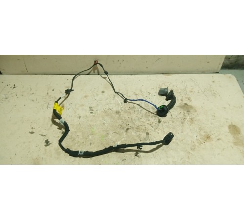 Электропроводка двери задней правой