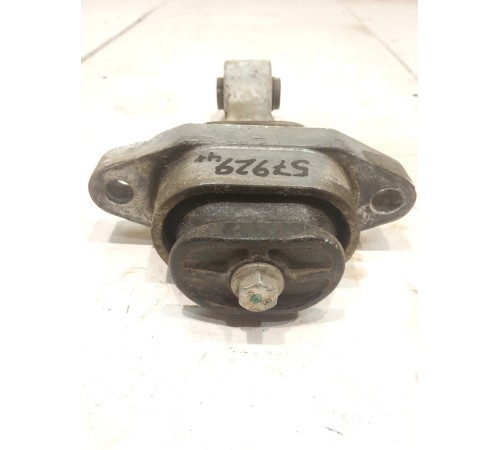 Опора двигателя задняя