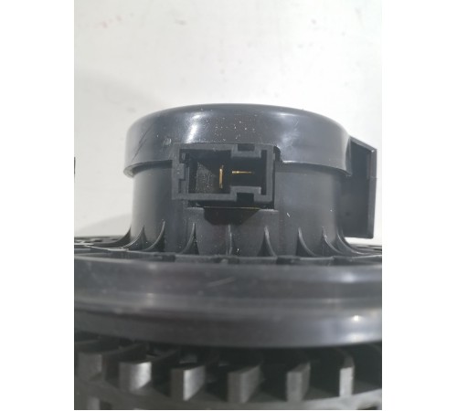 Моторчик отопителя печки