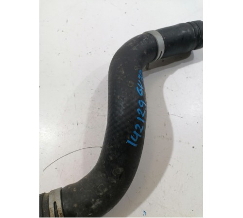 Патрубок системы охлаждения