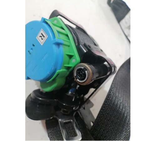 Ремень безопасности задний правый