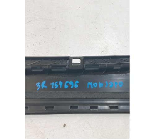 Накладка двери задняя правая