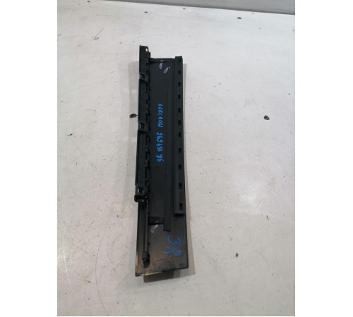 Накладка двери задняя правая