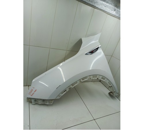 Крыло переднее левое