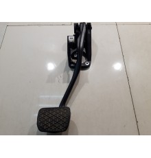 Педаль тормоза