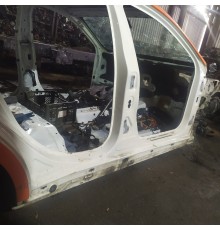 Порог со стойкой(правый)