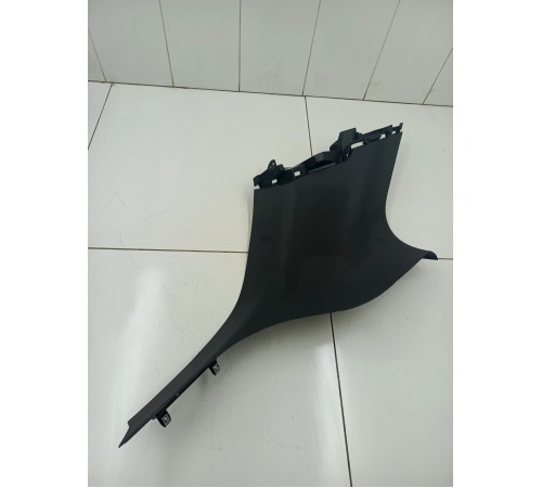 Обшивка стойки задняя левая