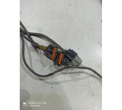 Электропроводка бампера переднего (противотуманки) левая