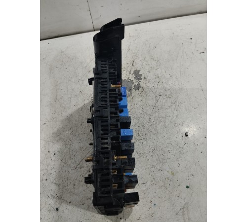 Блок предохранителей