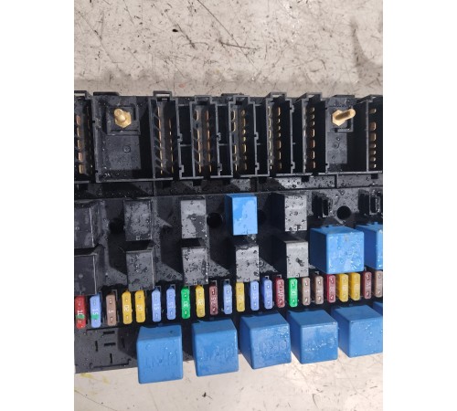 Блок предохранителей