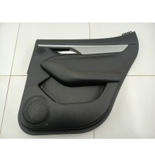 Обшивка двери задняя правая