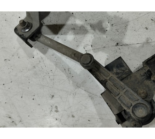 Датчик высоты дорожного просвета(задний правый)