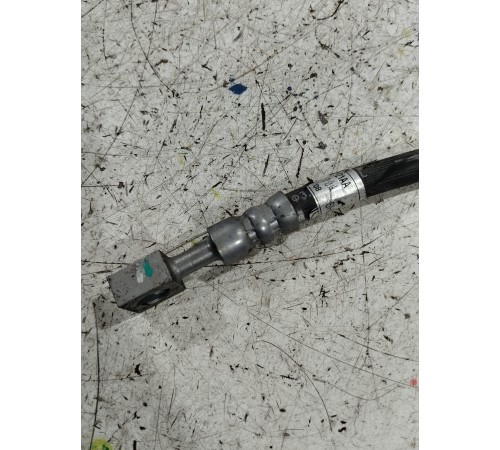 Тормозной шланг передний левый