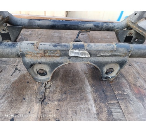 Подрамник задний