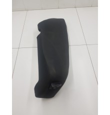 Боковая накладка заднего ряда сидений правая