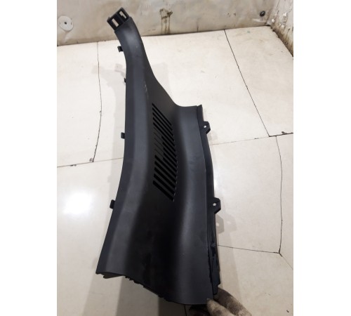 Накладка (пластик) салона задняя левая