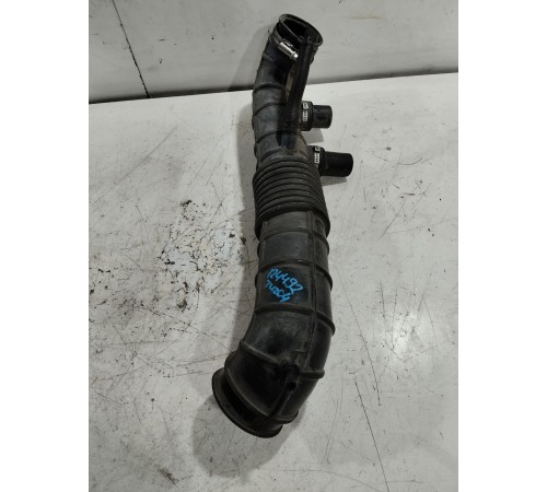 Патрубок воздушного фильтра