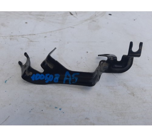 Кронштейн(крепление) тормозного шланга задний правый