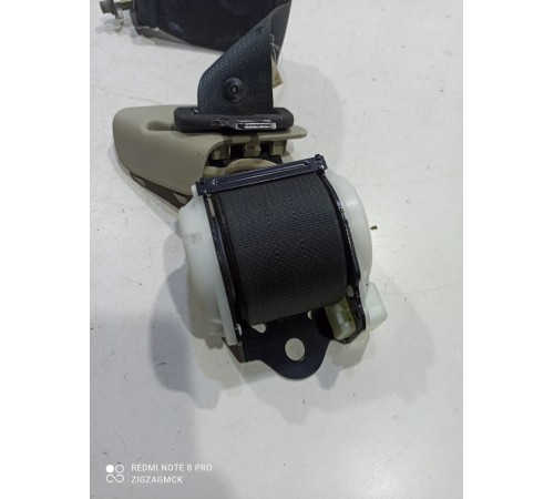 Ремень безопасности (задний правый)