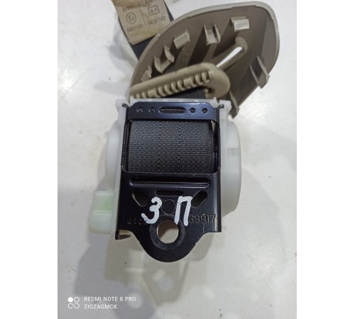 Ремень безопасности (задний правый)