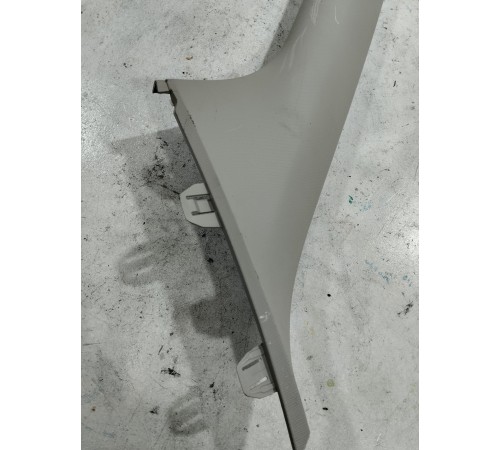 Обшивка стойки лобового стекла левая