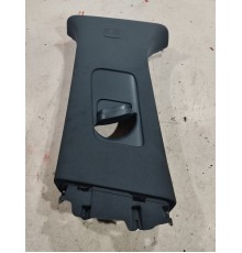 Обшивка центральной стойки(левая верхняя)