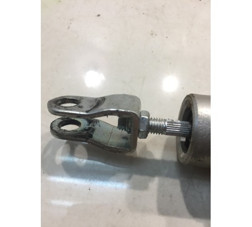 Цилиндр сцепления главный