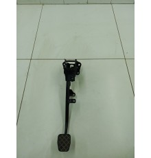 Педаль сцепления